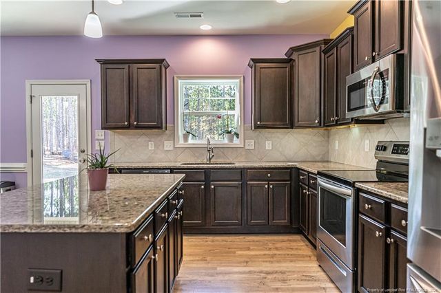 100 Bexley Court, West End, NC 27376