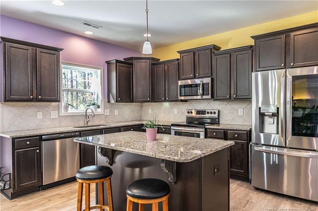 100 Bexley Court, West End, NC 27376