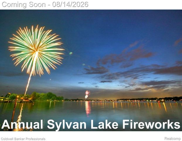 2385 Avondale Street, Sylvan Lake, MI 48320