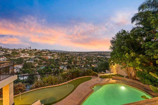 6387 Dwane Ave, San Diego, CA 92120