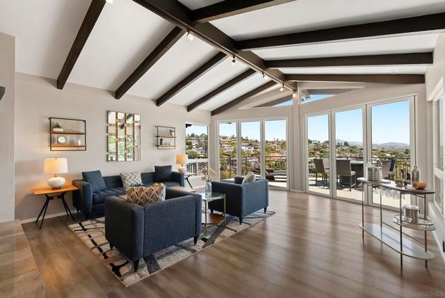 6387 Dwane Ave, San Diego, CA 92120
