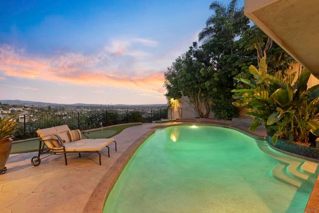 6387 Dwane Ave, San Diego, CA 92120