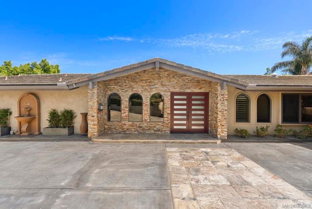 6387 Dwane Ave, San Diego, CA 92120