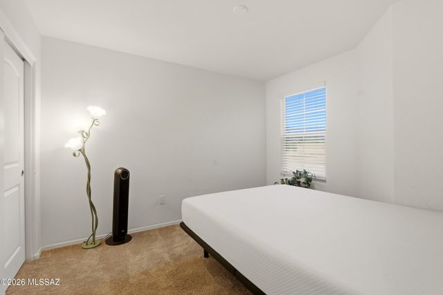 7774 S New Strike Way, Tucson, AZ 85747