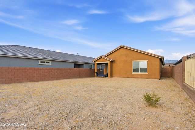 7774 S New Strike Way, Tucson, AZ 85747