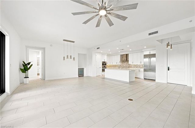 1115 Central AVE 448, Naples, FL 34102
