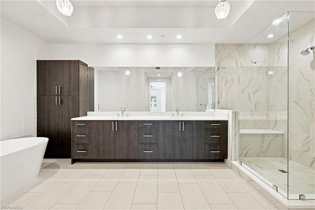 1115 Central AVE 448, Naples, FL 34102