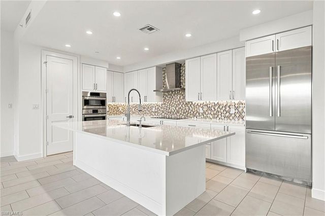 1115 Central AVE 448, Naples, FL 34102