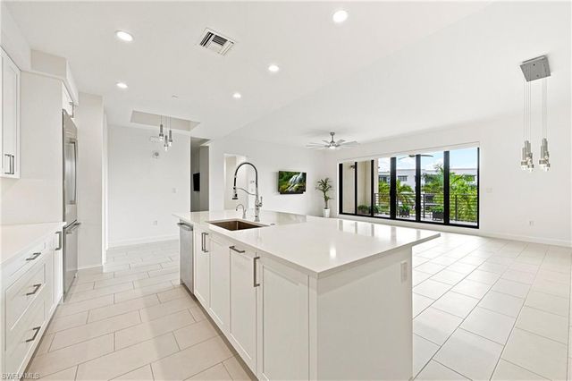 1115 Central AVE 448, Naples, FL 34102
