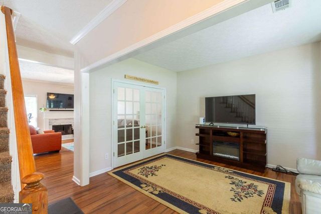 922 Heartwood Circle, Lawrenceville, GA 30043