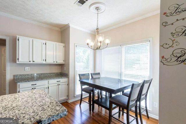 922 Heartwood Circle, Lawrenceville, GA 30043