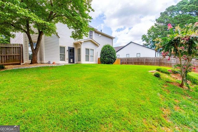 922 Heartwood Circle, Lawrenceville, GA 30043