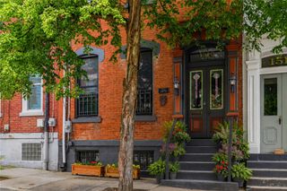 1516 Buena Vista St, Central North Side, PA 15212