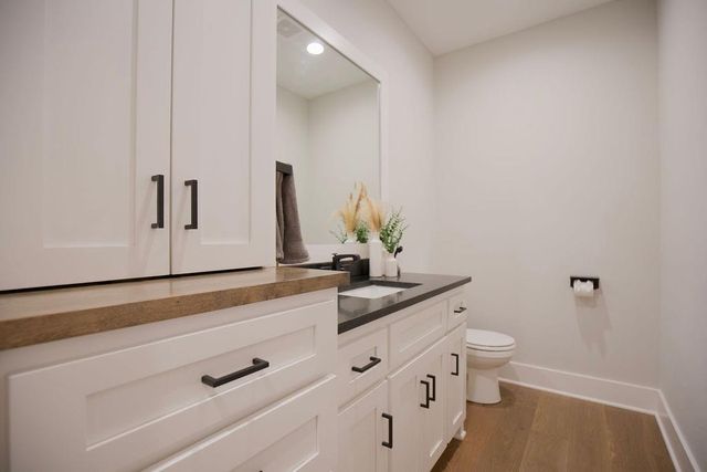 4015 NE Sagamore Drive, Lee's Summit, MO 64064