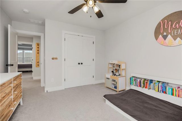 4015 NE Sagamore Drive, Lee's Summit, MO 64064