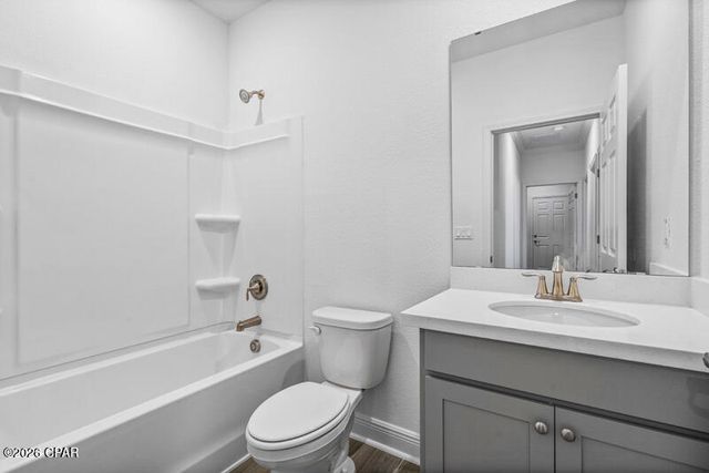 211 Lake Merial Blvd, Panama City, FL 32409