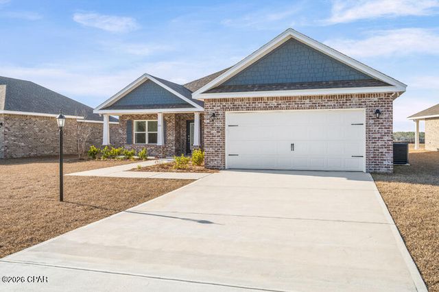 211 Lake Merial Blvd, Panama City, FL 32409