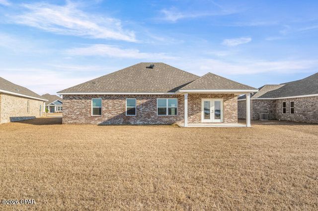 211 Lake Merial Blvd, Panama City, FL 32409