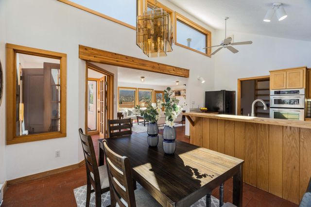 5 Pine Road, Placitas, NM 87043