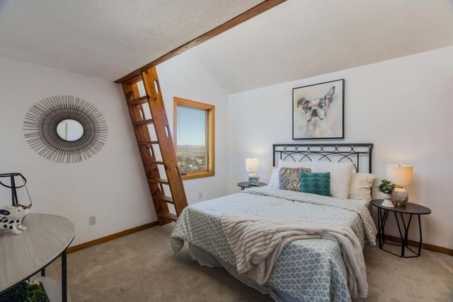 5 Pine Road, Placitas, NM 87043