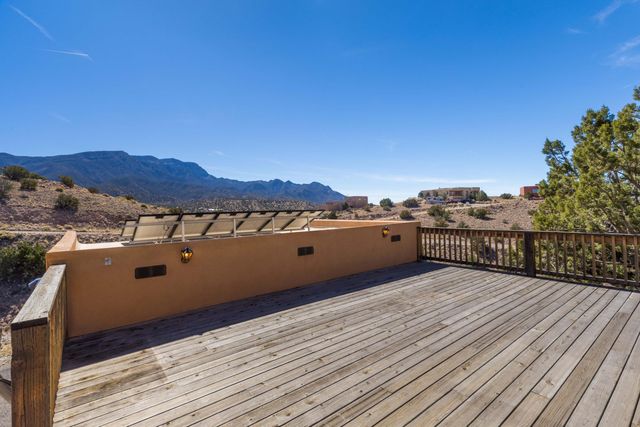 5 Pine Road, Placitas, NM 87043