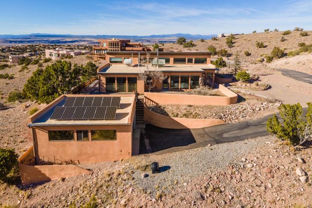 5 Pine Road, Placitas, NM 87043