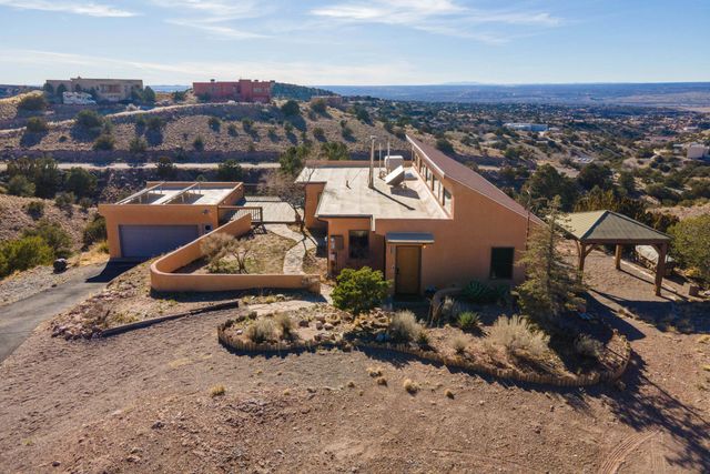 5 Pine Road, Placitas, NM 87043