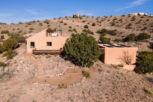 5 Pine Road, Placitas, NM 87043