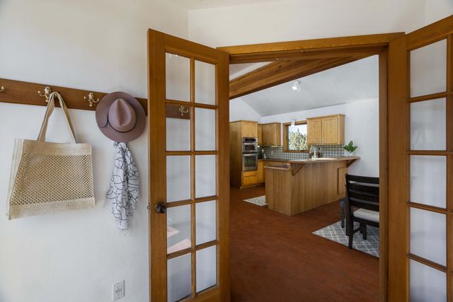 5 Pine Road, Placitas, NM 87043