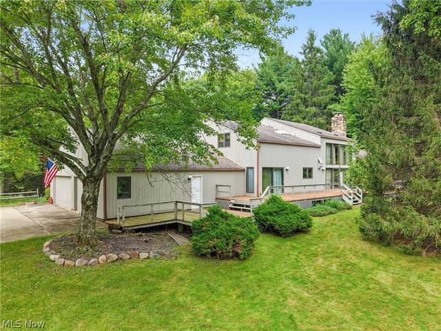13913 County Line Road, Novelty, OH 44072
