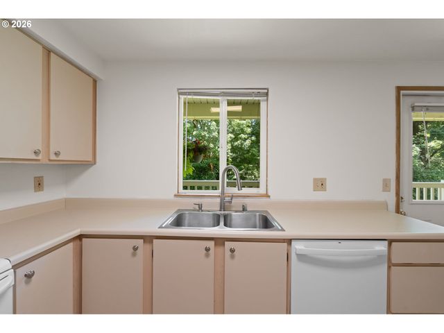 13216 Ne SALMON CREEK Ave N4, Vancouver, WA 98686