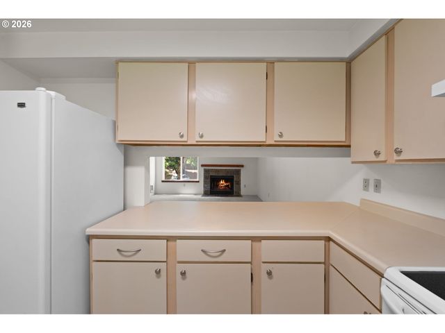 13216 Ne SALMON CREEK Ave N4, Vancouver, WA 98686