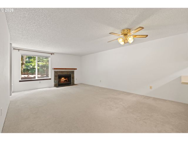 13216 Ne SALMON CREEK Ave N4, Vancouver, WA 98686