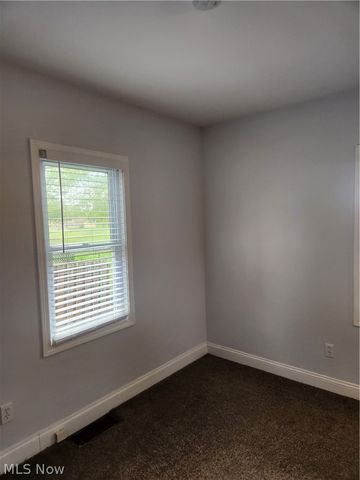20680 Belvidere Avenue, Fairview Park, OH 44126
