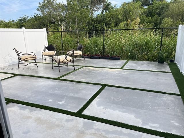 784 SE 19th St 784, Homestead, FL 33034