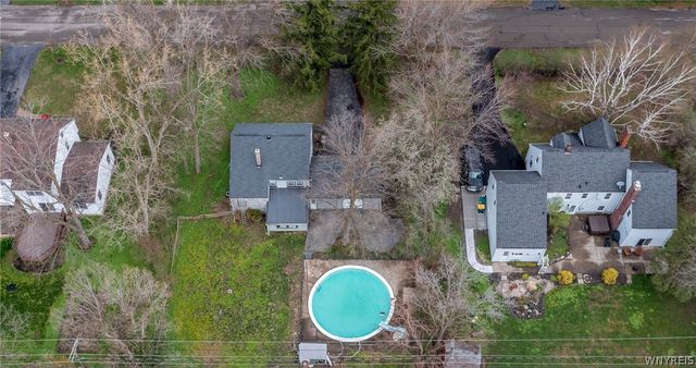 8525 Sunset Drive, Clarence, NY 14221