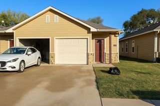 811 S Wilson Street, Kaufman, TX 75142