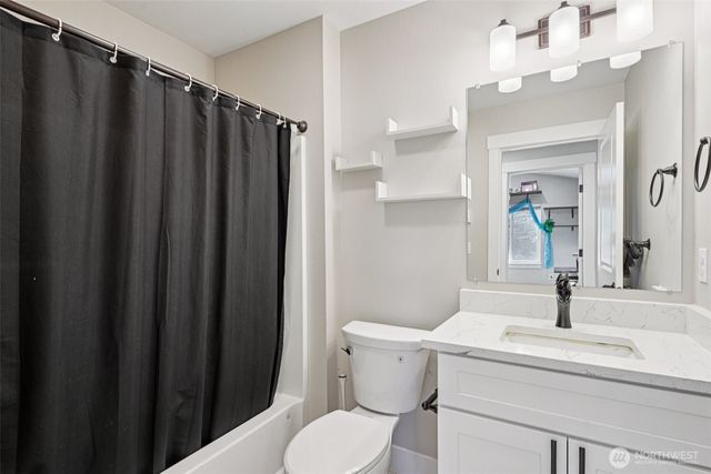 824 99th Street S, Tacoma, WA 98444