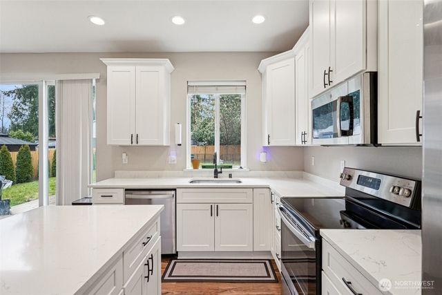 824 99th Street S, Tacoma, WA 98444