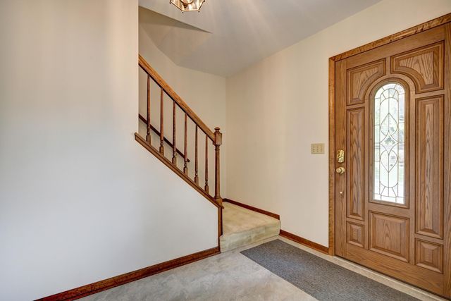 8930 23rd Avenue N, Golden Valley, MN 55427