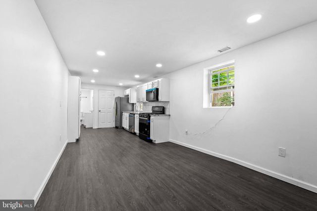 524 YORK ST, Burlington, NJ 08016