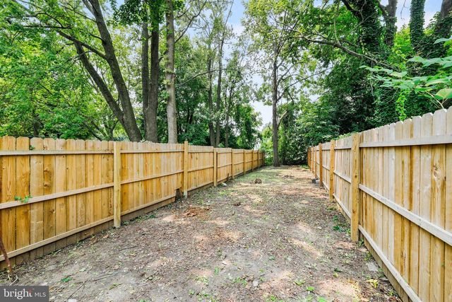 524 YORK ST, Burlington, NJ 08016