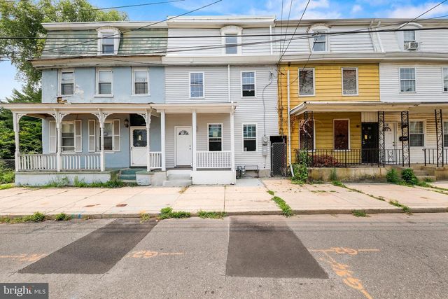 524 YORK ST, Burlington, NJ 08016