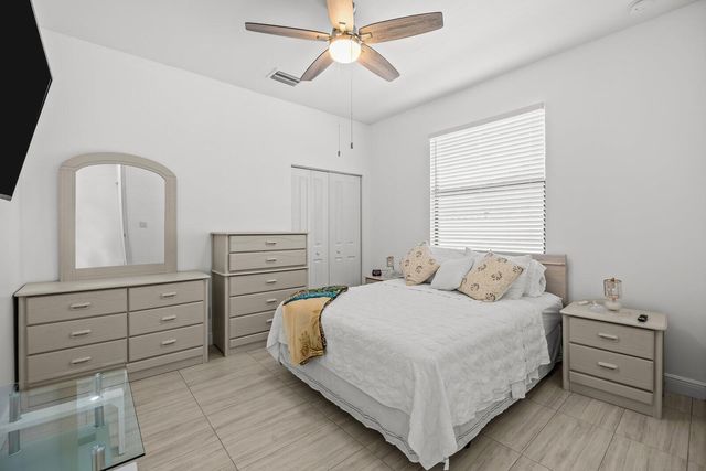 1890 SW Penrose Avenue, Port St. Lucie, FL 34953