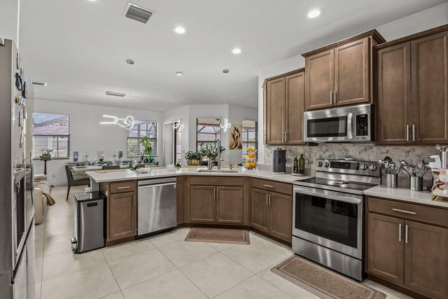 1890 SW Penrose Avenue, Port St. Lucie, FL 34953