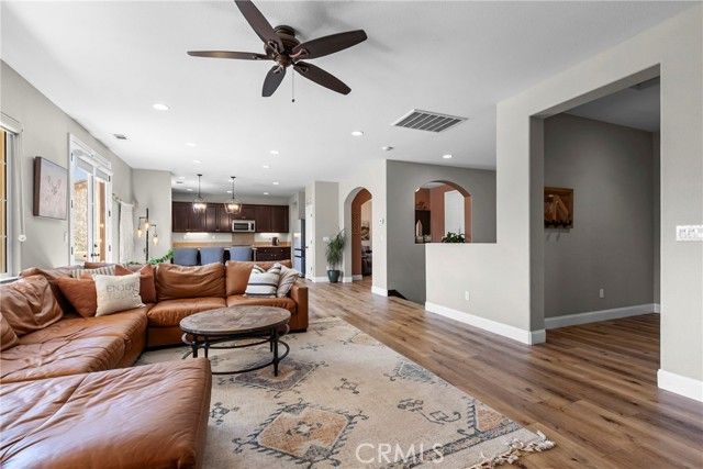 1290 Hollysprings, Santa Maria, CA 93455