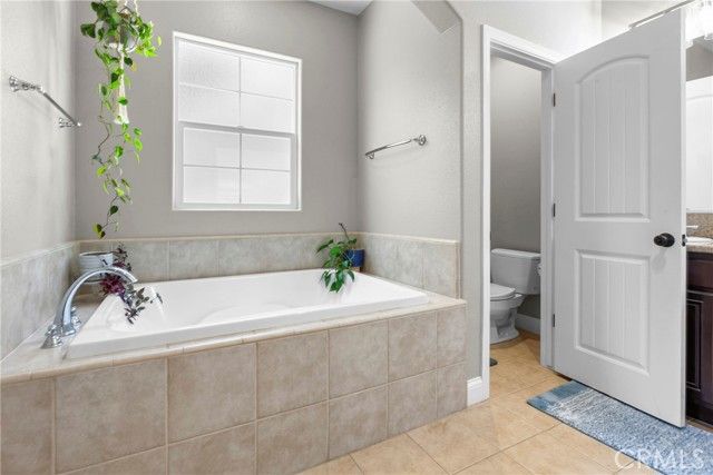 1290 Hollysprings, Santa Maria, CA 93455