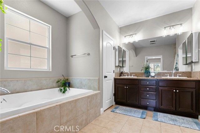 1290 Hollysprings, Santa Maria, CA 93455