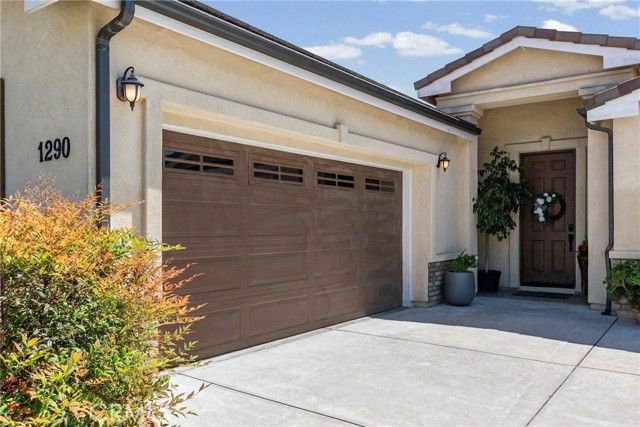 1290 Hollysprings, Santa Maria, CA 93455