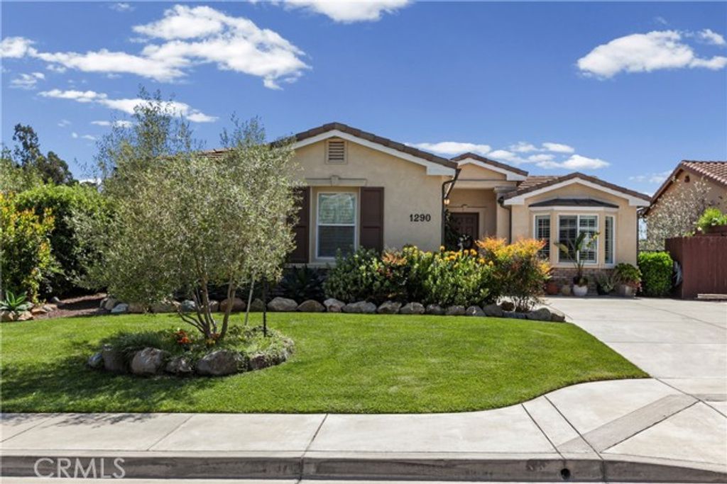 1290 Hollysprings, Santa Maria, CA 93455